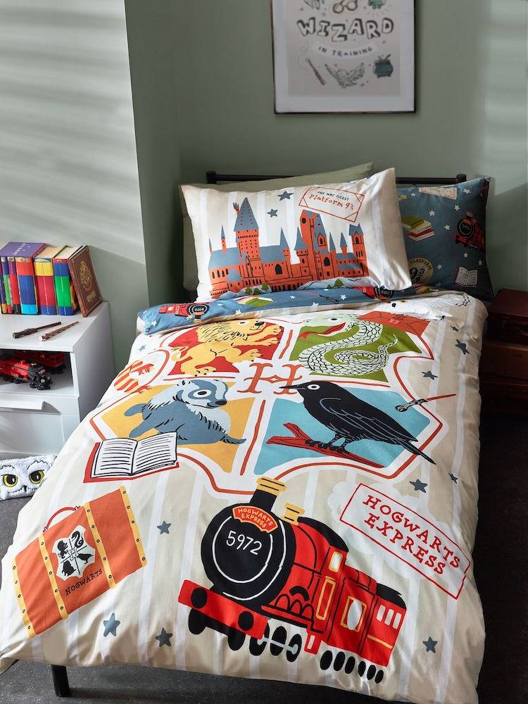 Natural Harry Potter 100% Cotton Duvet Cover and Pillowcase Set - Image 1 of 7