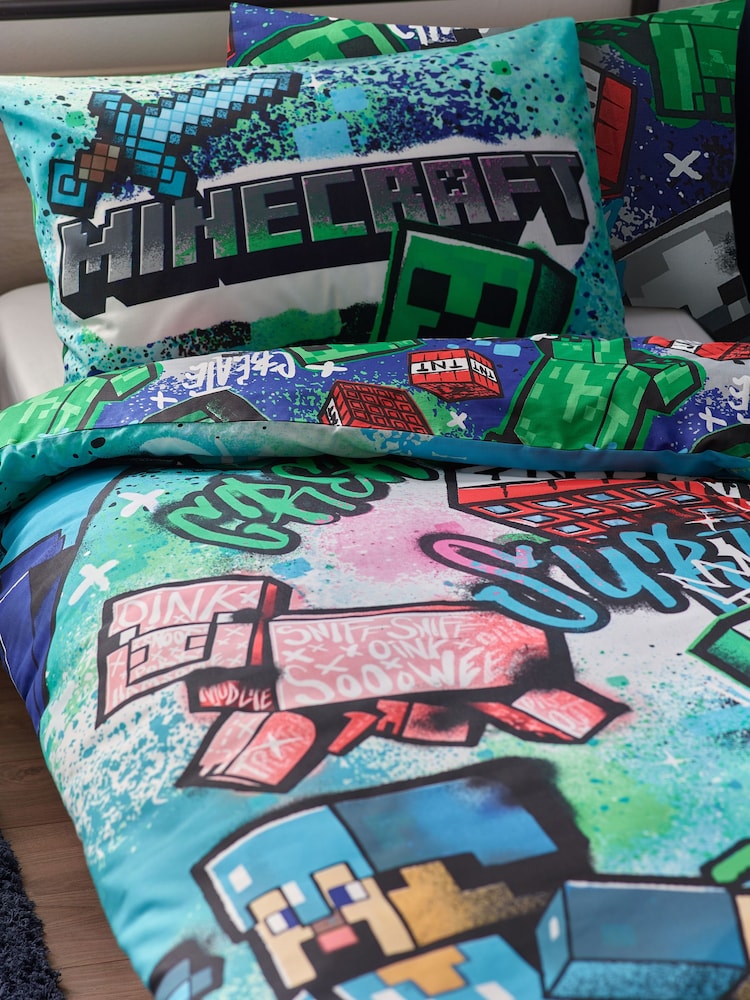 Blue Minecraft Single Duvet Cover and Pillowcase Set - Image 3 of 5