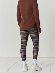 Neutral Blur Print Active High Rise Sports Sculpting Leggings - Image 3 of 6