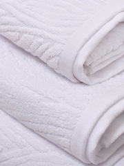 Martex White Pure 100% Cotton 650 GSM Towel - Image 3 of 4