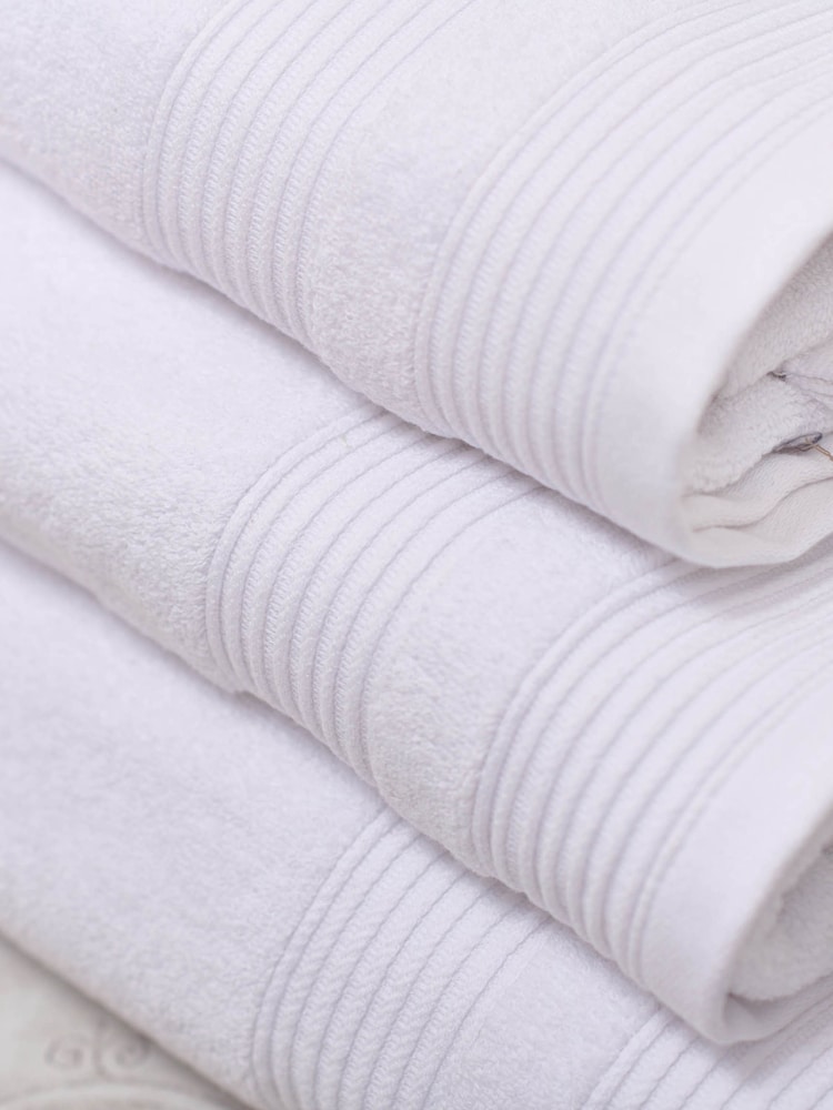 Martex White Pure 650 GSM 100% Cotton 100% Cotton Towel - Image 2 of 4