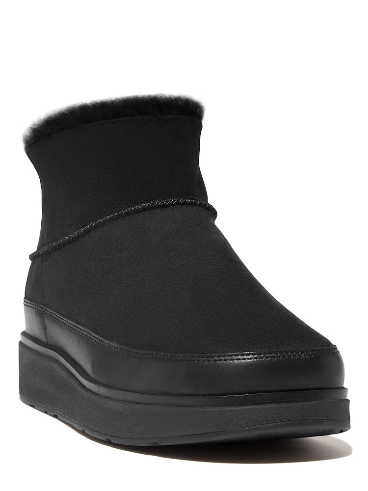 FitFlop Gen Ultra Mini Double Faced Shearing Boots - Image 2 of 4