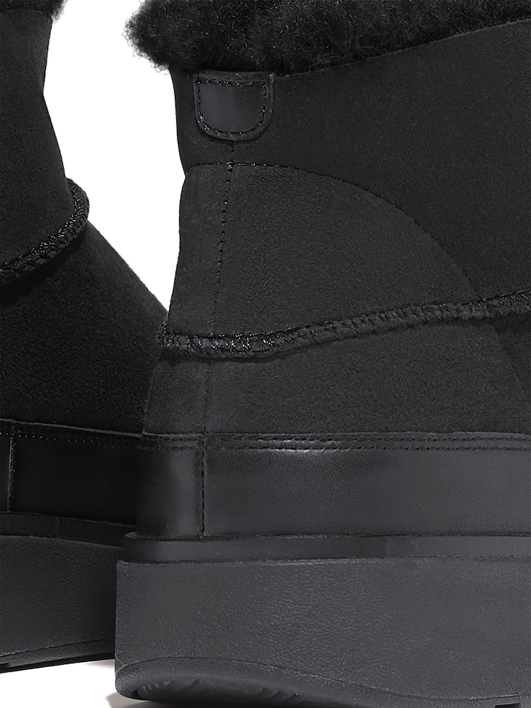 FitFlop Gen Ultra Mini Double Faced Shearing Boots - Image 4 of 4