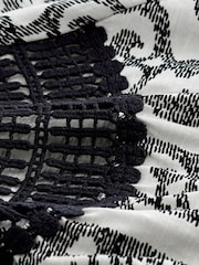 Black/White 100% Cotton Short Sleeve Crochet Bubblehem Printed Top - Image 6 of 6