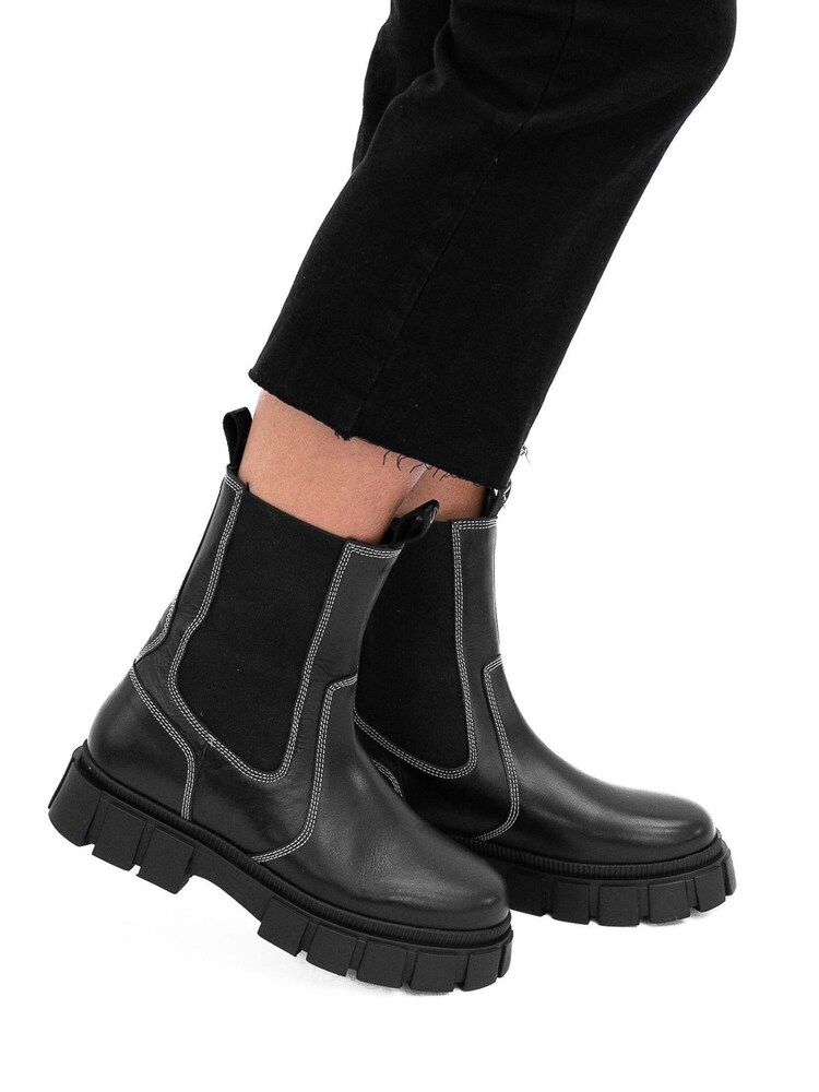 ASRA London Beacon Elastic Chunky Chelsea Leather Black Ankle Boots - Image 2 of 5 ASRA London Beacon Elastic Chunky Chelsea Leather Black Ankle Boots - Image 2 of 5
