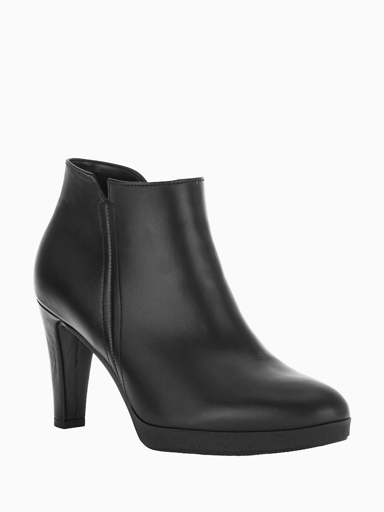 Gabor Fozzie Black Leather Ankle Boots - Image 2 of 5