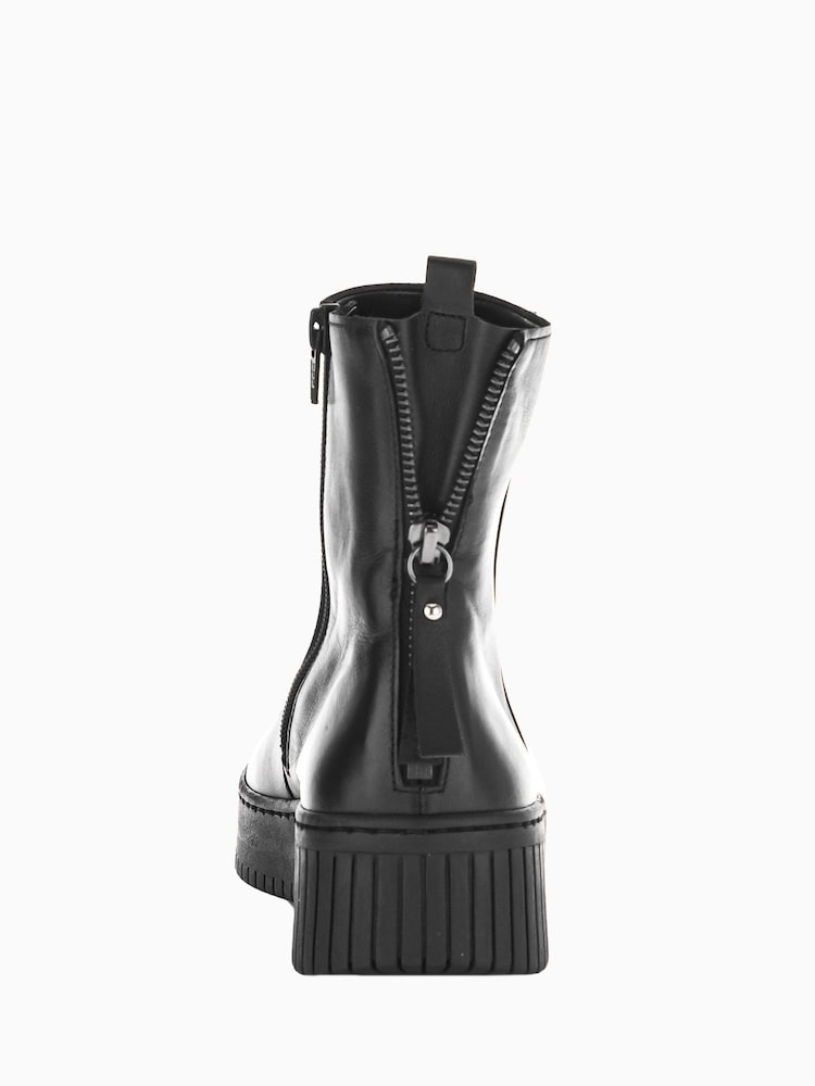 Gabor Tower Leather Ankle Boots - Image 5 of 5