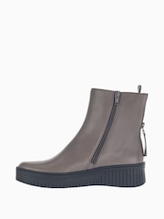 Gabor Tower Leather Ankle Boots - Image 2 of 5