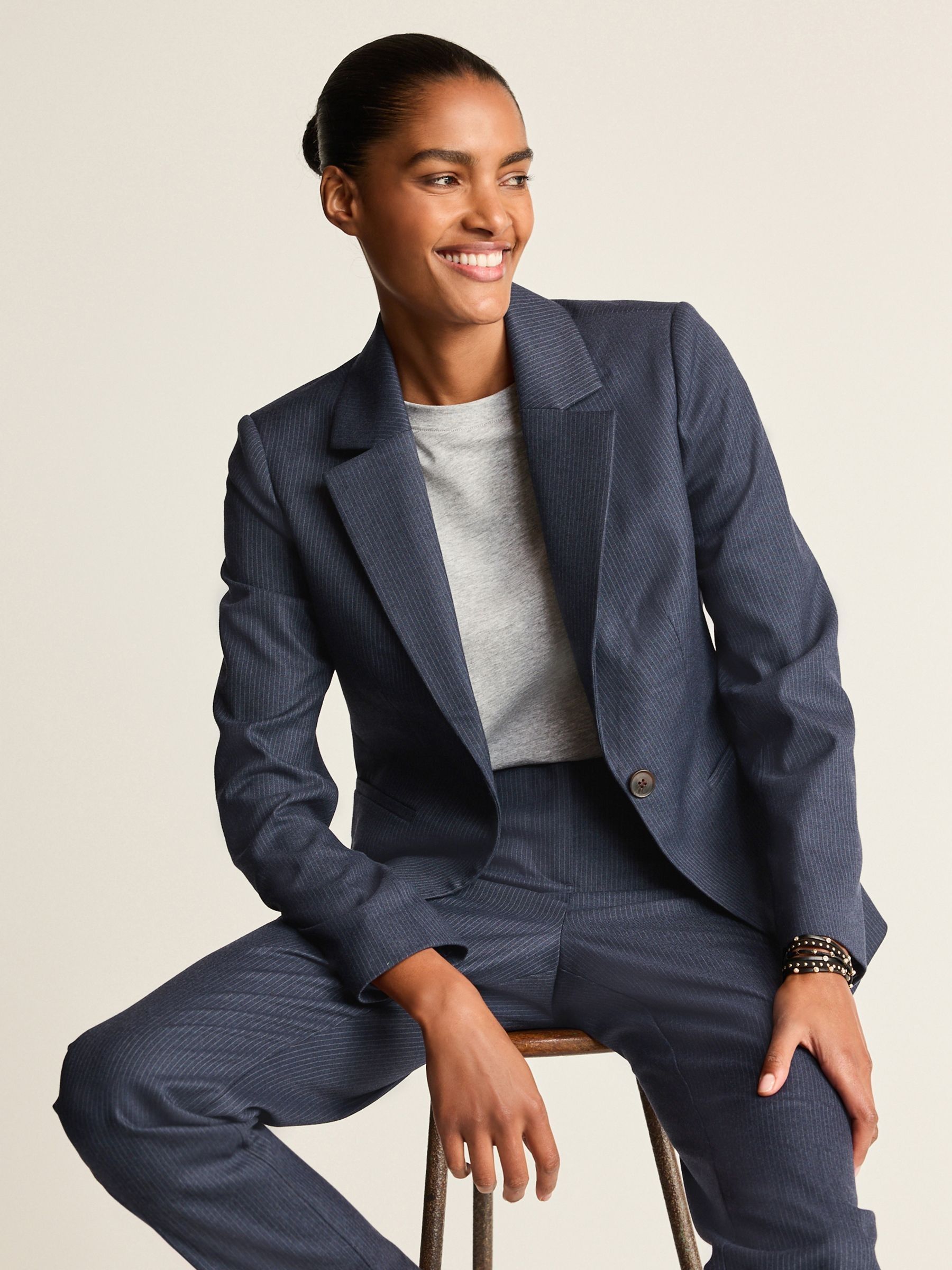 Tailored navy blazer on sale