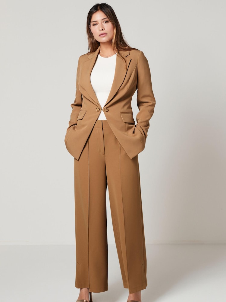Camel Brown Tailored Crepe Edge to Edge Fitted Blazer - Image 2 of 7 Camel Brown Tailored Crepe Edge to Edge Fitted Blazer - Image 2 of 7