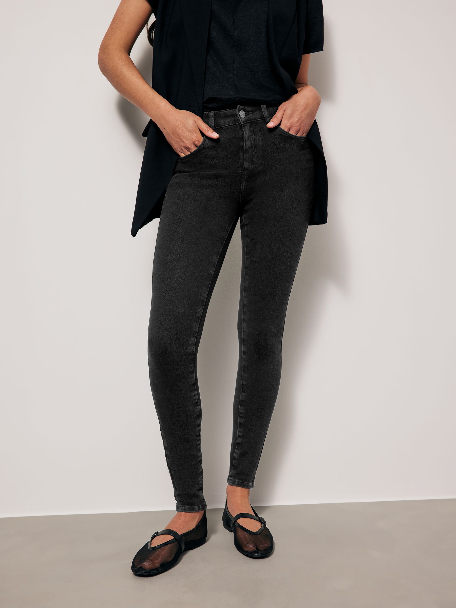 Super high rise true skinny jeans in 360 stretch store