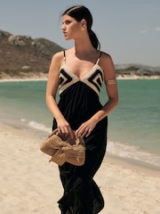 Schwarz/Weiß - Sommerliches Maxikleid mit Häkelspitze - Bild 2 von 9