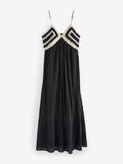 Schwarz/Weiß - Sommerliches Maxikleid mit Häkelspitze - Bild 8 von 9