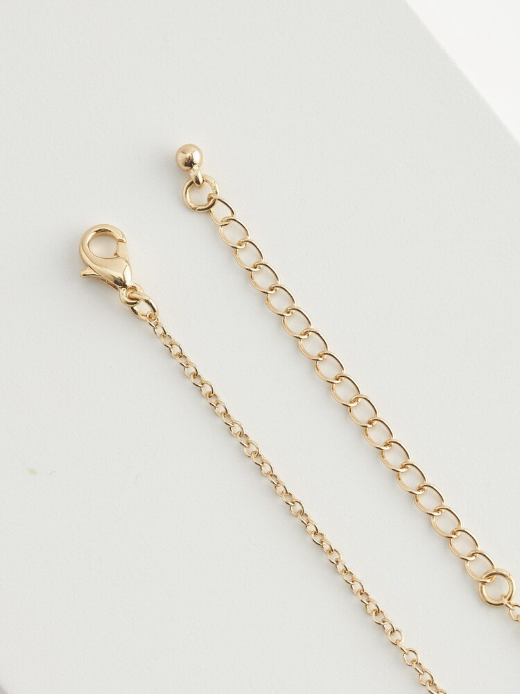 Gold Tone L Star Initial Necklace - Image 3 of 3