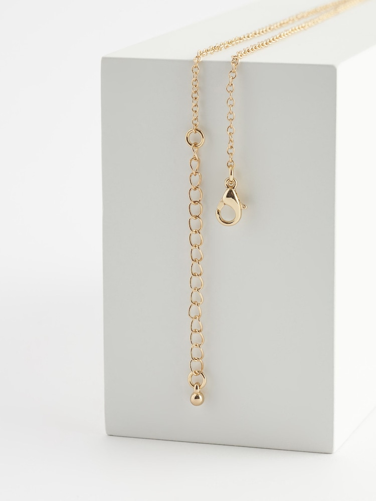 Gold Tone M Star Initial Necklace - Image 3 of 3