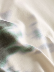 Ecru Statue Blur Relaxed Fit Urban Graphic Front Print T-Shirt - Image 7 of 7