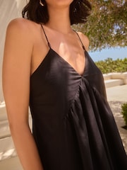 Schwarz - Maxi-Sommerkleid mit Stufendetail - Bild 3 von 3