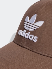 Коричневый - Бейсболка adidas Originals Trefoil 100% Cotton - Изображение 3 из 4