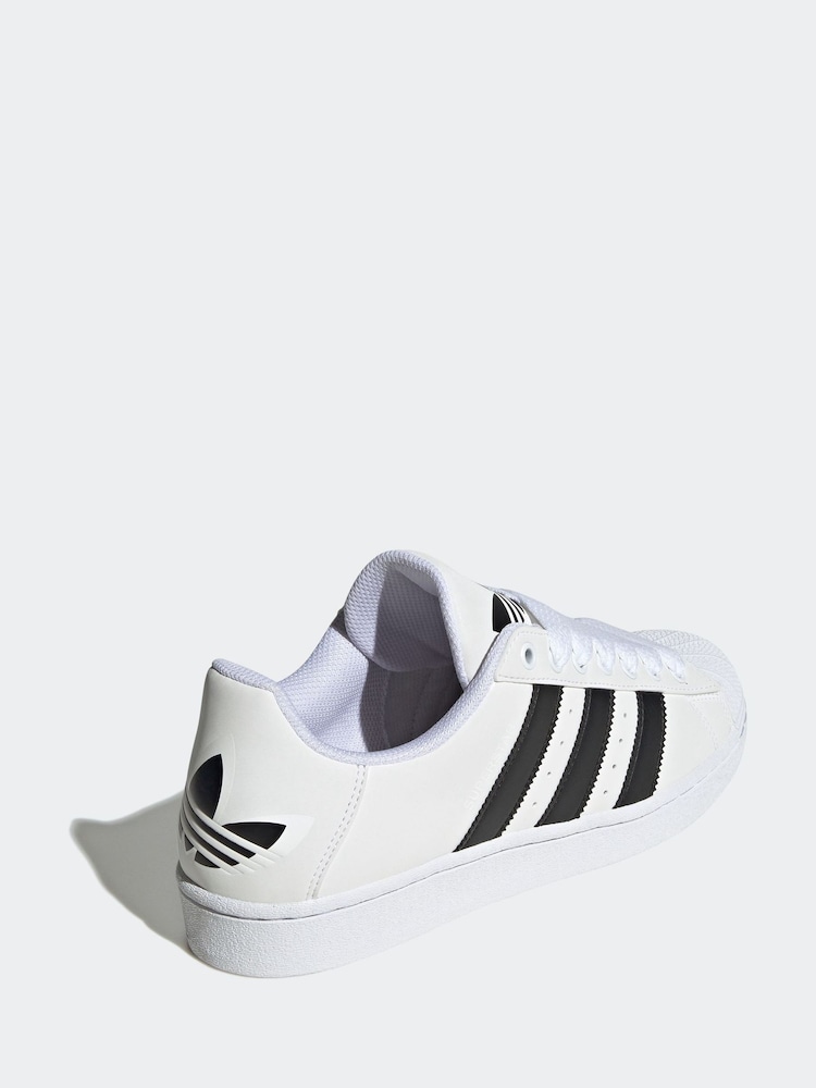adidas Originals Superstar Trainers - Image 3 of 8
