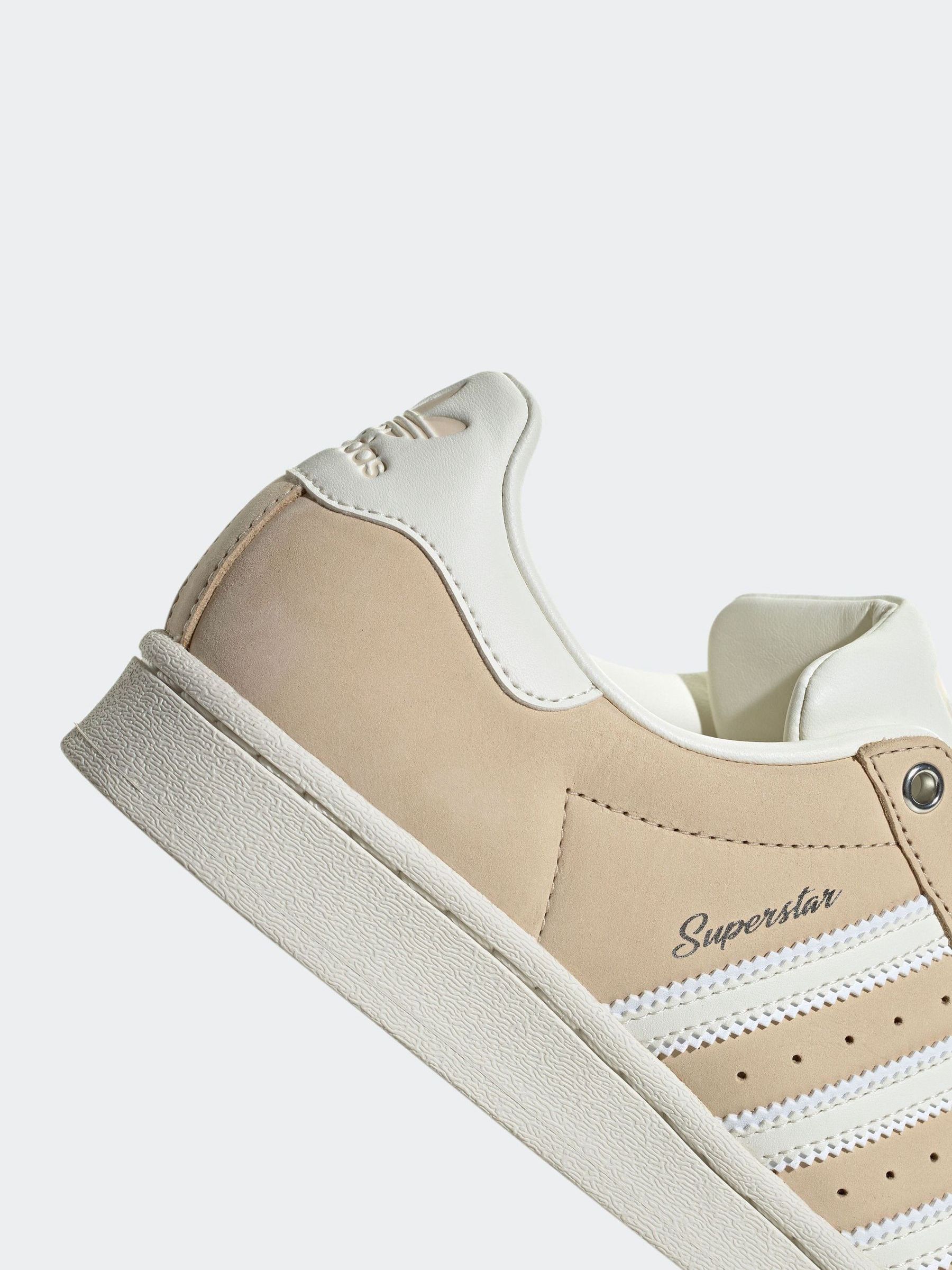 White superstar trainers cheap