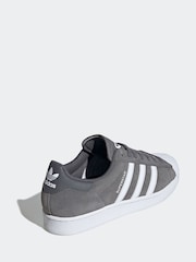 adidas Originals Grey Superstar Traniers - Image 3 of 8