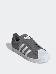 adidas Originals Grey Superstar Traniers - Image 4 of 8