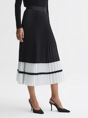 Reiss Black/White Marie High Rise Pleated Midi Skirt - Image 4 of 6