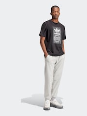 adidas Originals Black 100% Cotton Tongue T-Shirt - Image 4 of 7