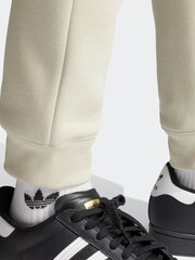 adidas Originals Cream Trefoil Essentials Joggers - Image 5 of 6