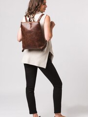 Pure Luxuries London Hastings Vegetable-Tanned Leather Backpack - Image 1 of 5