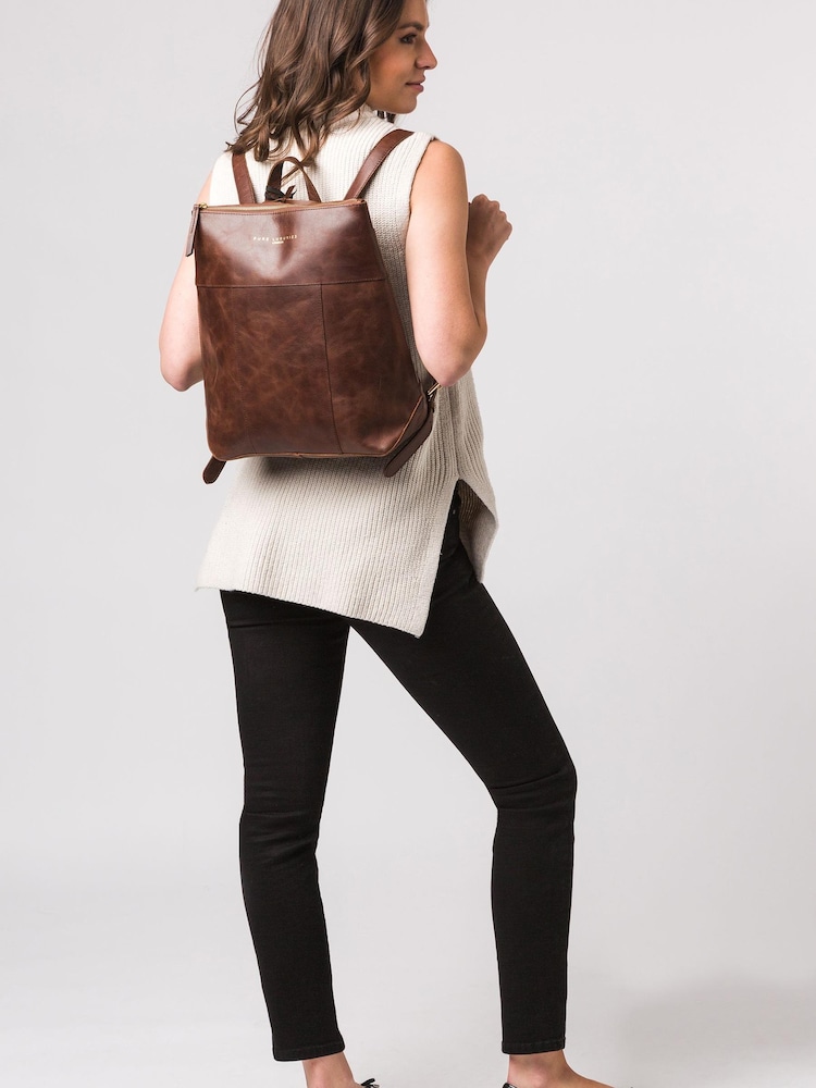 Pure Luxuries London Hastings Vegetable-Tanned Leather Backpack - Image 1 of 5
