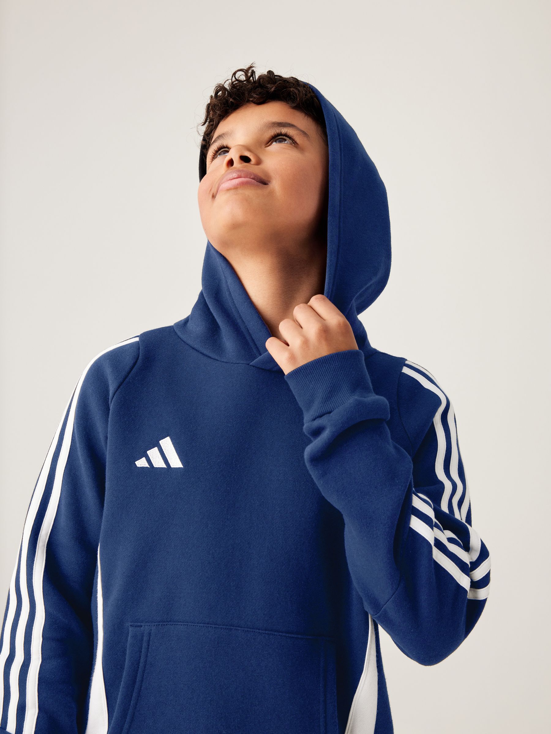 Next：日本 ネイビー - adidas Tiro 24 キッズスウェットパーカー from