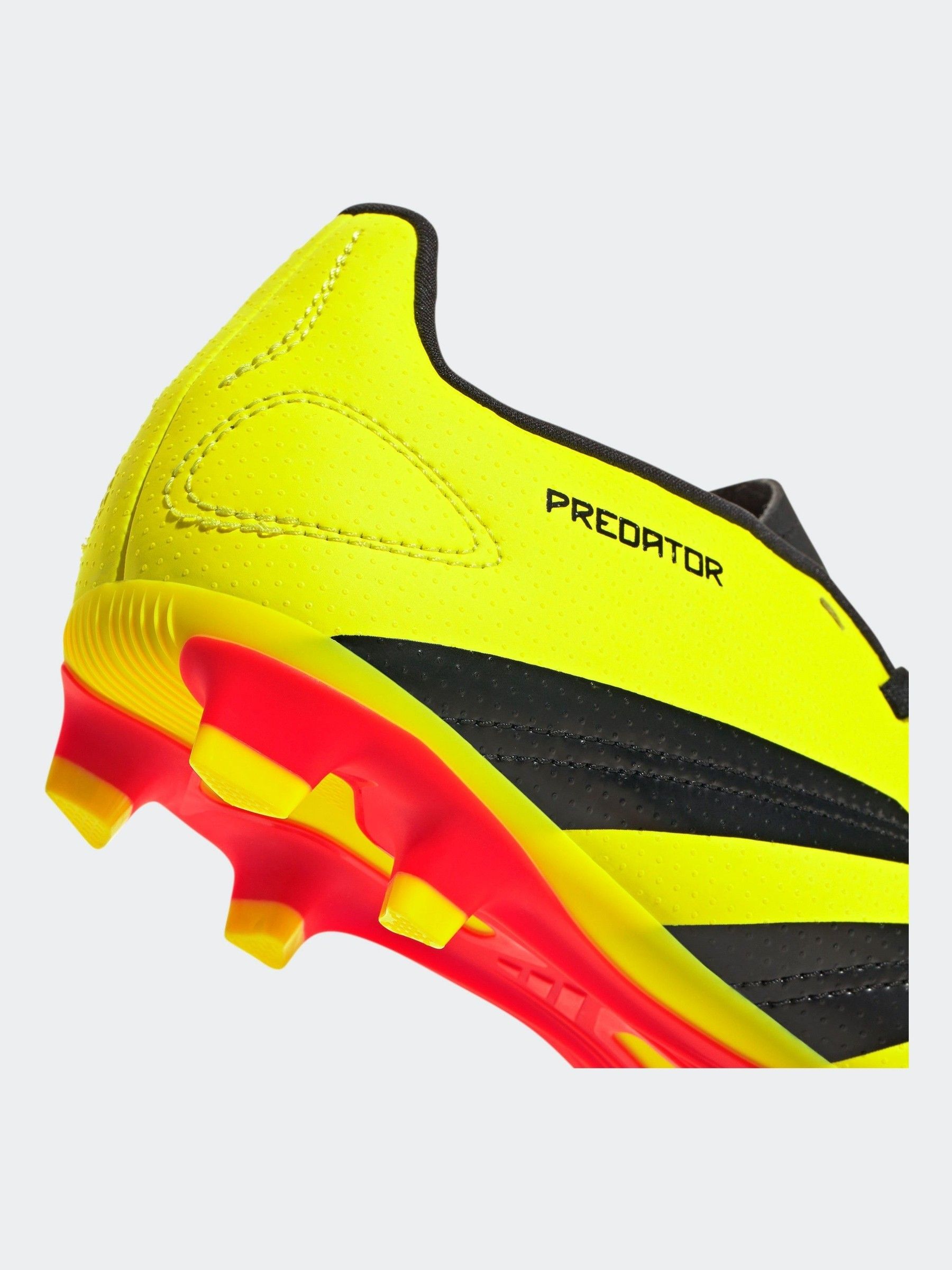 Yellow predator boots sale