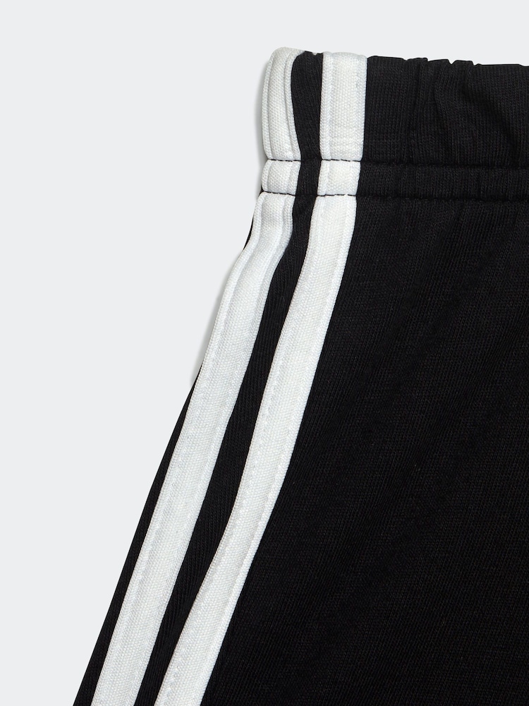 Schwarz/Weiß - adidas Sportswear Essentials Lineage T-Shirt und Shorts aus Bio-Baumwolle im Set - Bild 6 von 6