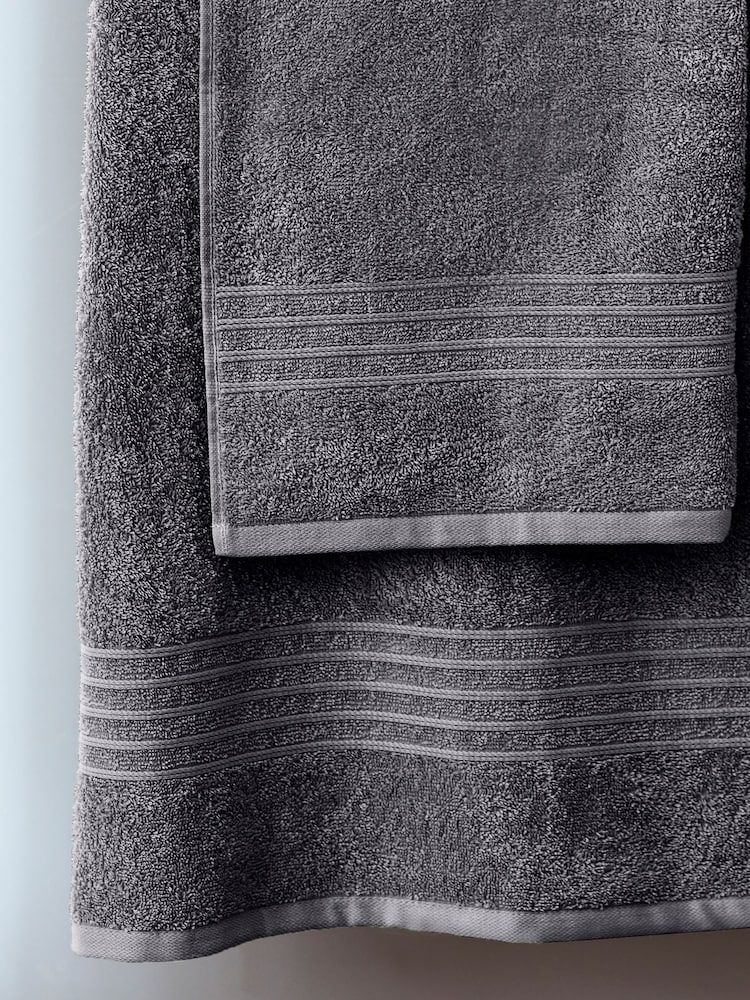 Charcoal Grey 4 Piece 100% Cotton Towel Bale - Image 3 of 3