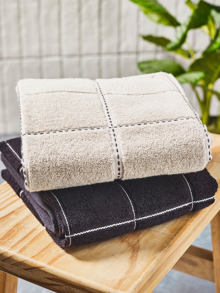 Monochrome Check Set of 2 Hand Polka Dot Towels - Image 1 of 7