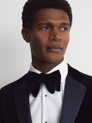 Reiss Navy Hike Velvet Bow Tie - Image 2 of 5