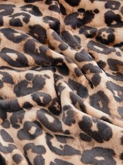 Myleene Klass Animal Print Hooded Blanket - Image 2 of 2