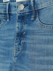 Azul claro - Vaqueros pitillo de efecto moldeador y tiro alto de River Island Petite - Imagen 5 de 5