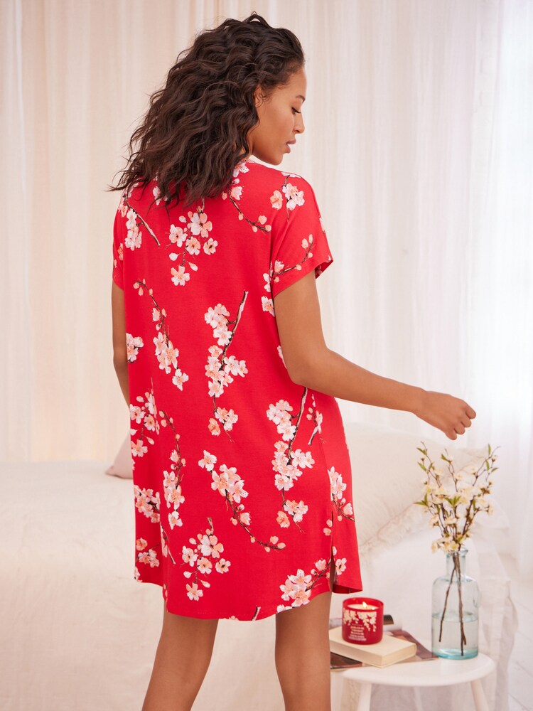 Bath & Body Works Nightie - Image 2 of 7 Bath & Body Works Nightie - Image 2 of 7