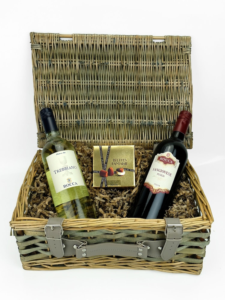 Le Bon Vin Italian Red & White Wine with Chocolate Truffles Hamper - Image 2 of 2