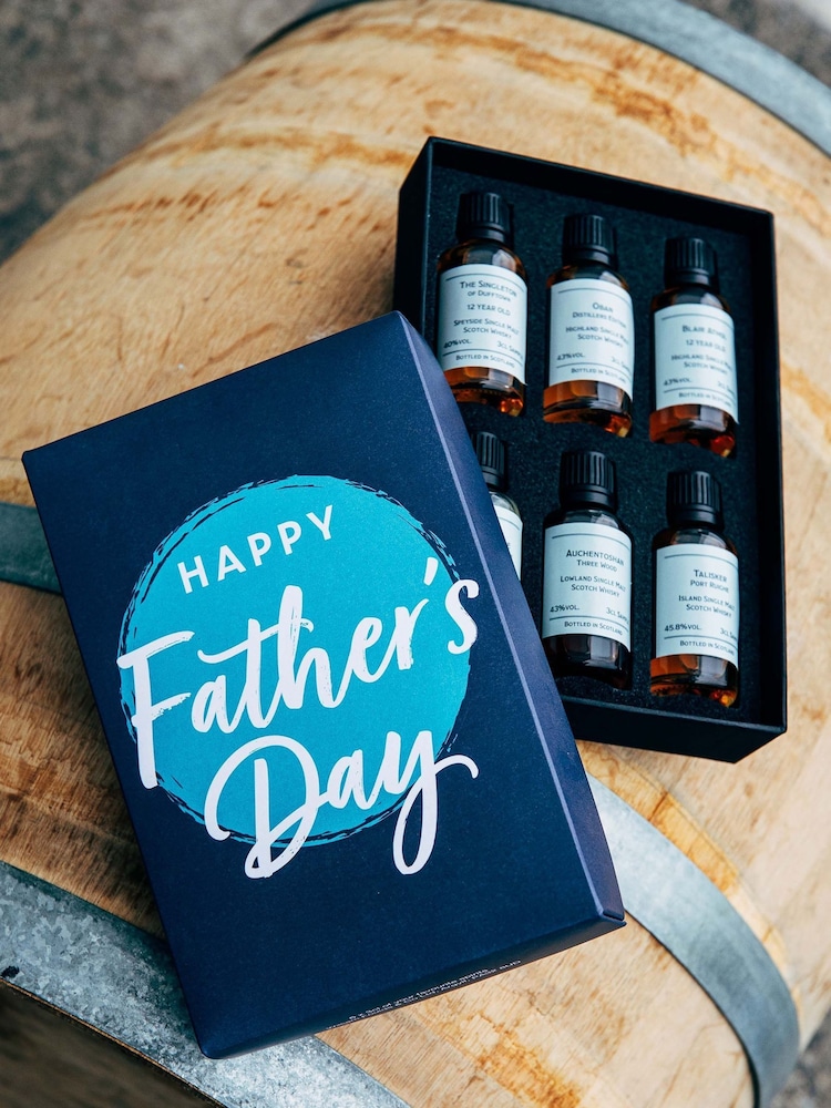 DrinksTime Happy Father's Day Blue Whisky Gift Pack 6x3cl - Image 1 of 1