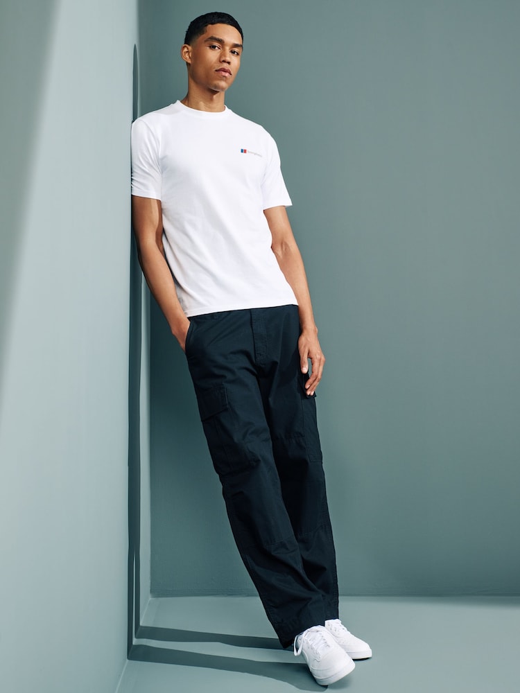 Berghaus White Classic Logo Black T-Shirt - Image 3 of 7
