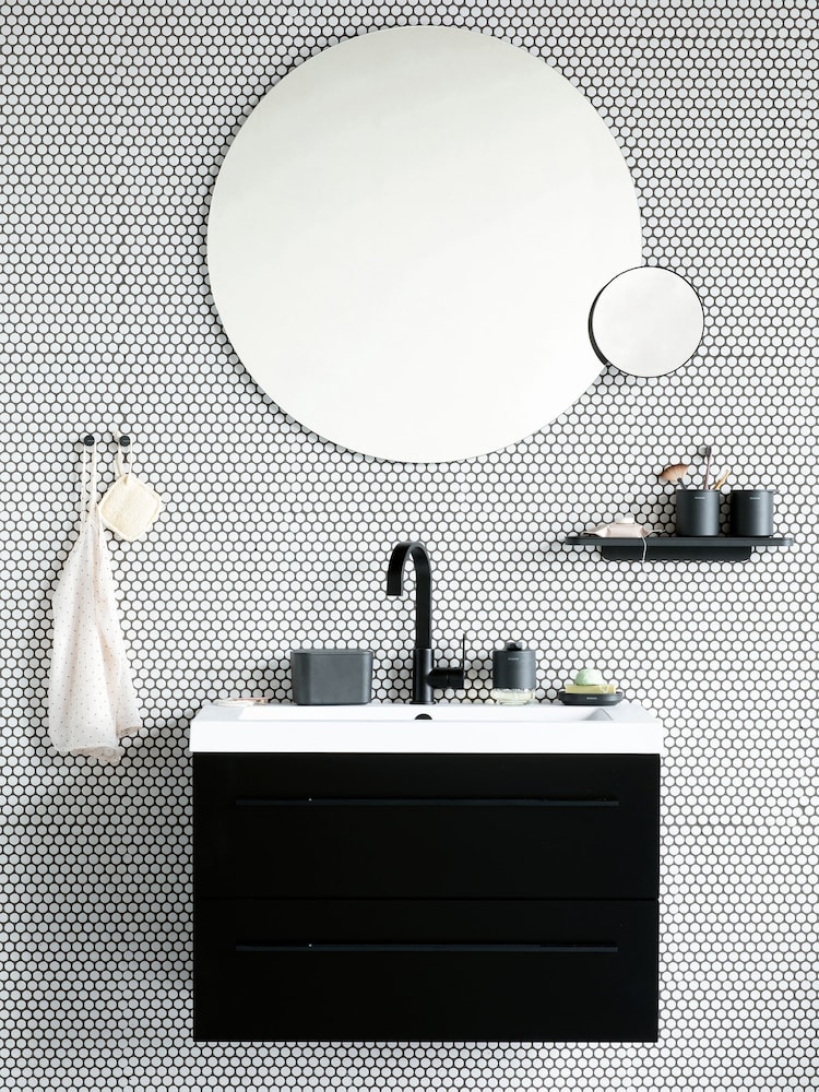 Brabantia Grey Bathroom Shelf - Image 6 of 6