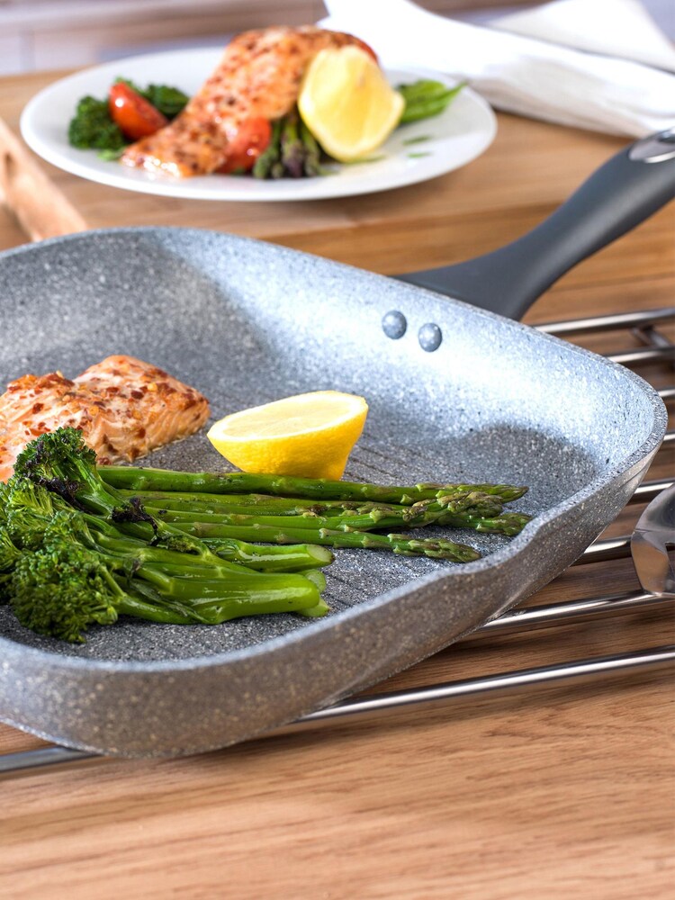 Salter Grey Marblestone 5 Piece Fry Pan Set 20, 24, 28cm - Image 4 of 4