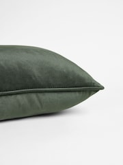 Dark Green 40 x 59cm Matte Velvet Cushion - Image 5 of 5
