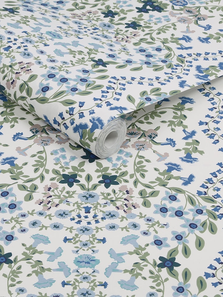 Joules Cream Symmetrical Trellis Ditsy 10M Wallpaper - Image 3 of 4