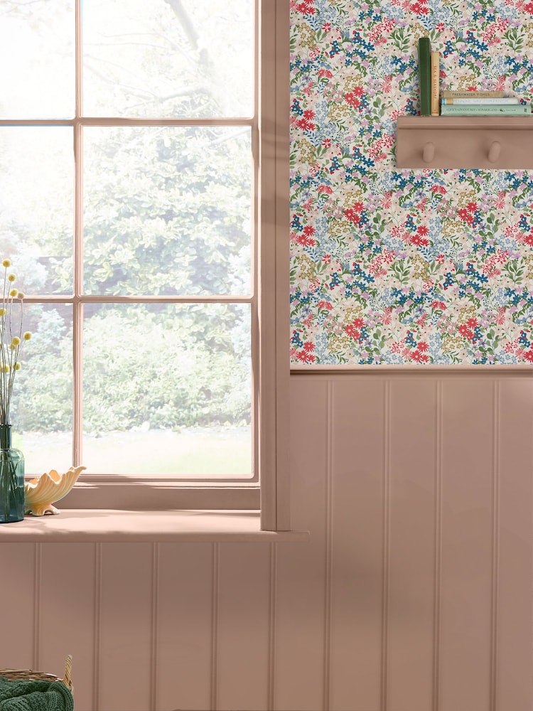 Joules Cream Sanders Ditsy 10M Wallpaper - Image 1 of 4