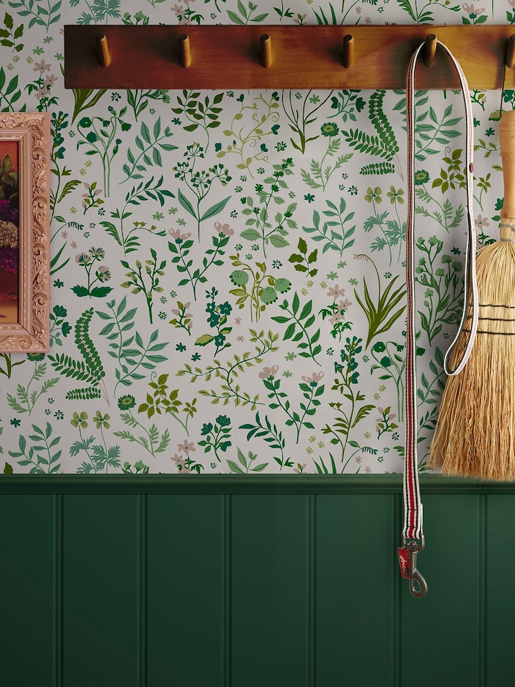 Joules Cream Holcombe Floral 10M Wallpaper - Image 1 of 4
