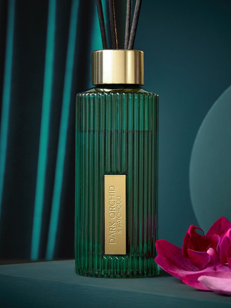Dark Orchid and Patchouli 100ml Fragranced Reed Diffuser - Image 2 of 5